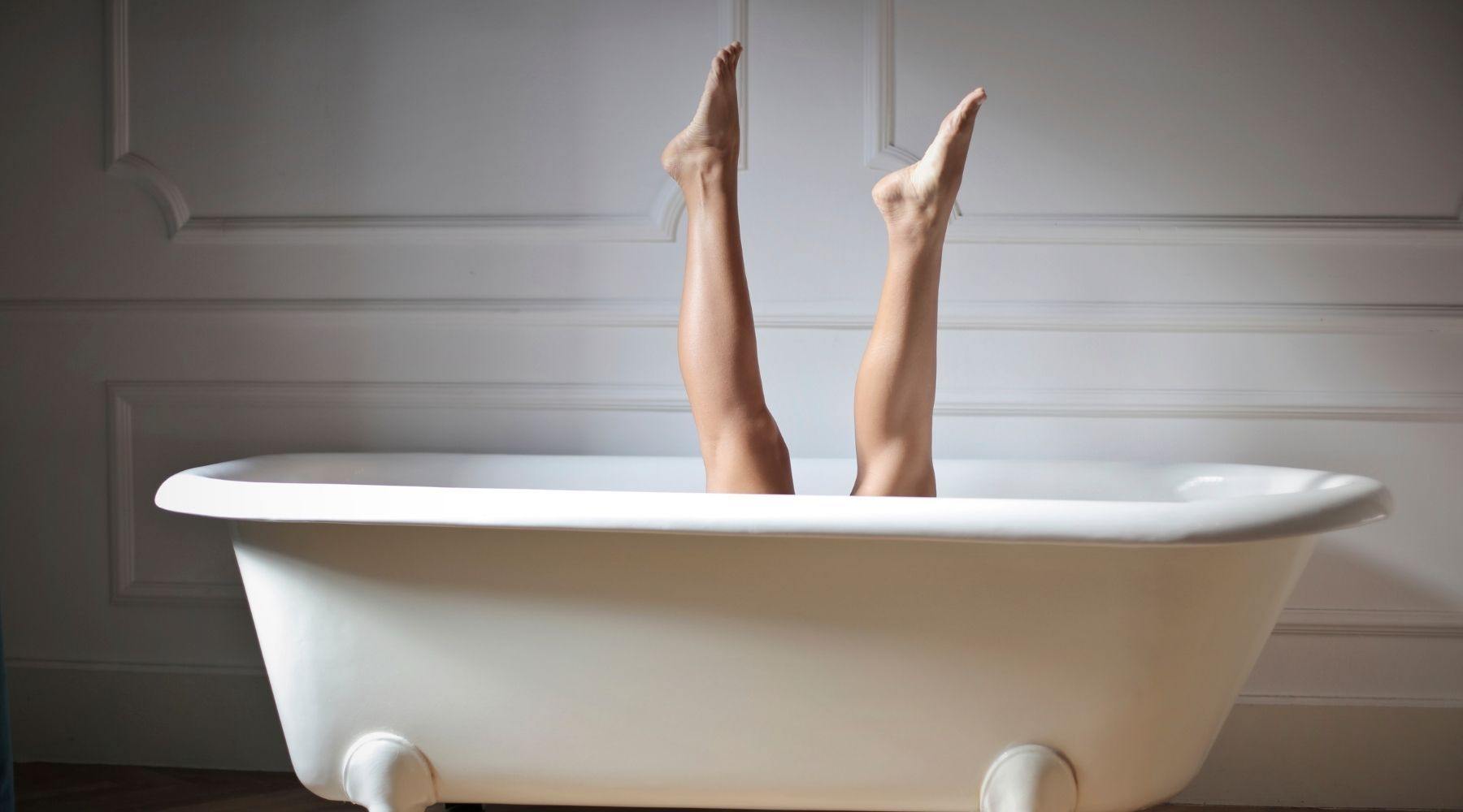 Varicose veins: symptoms, causes, treatment and essential oils for varicose veins 