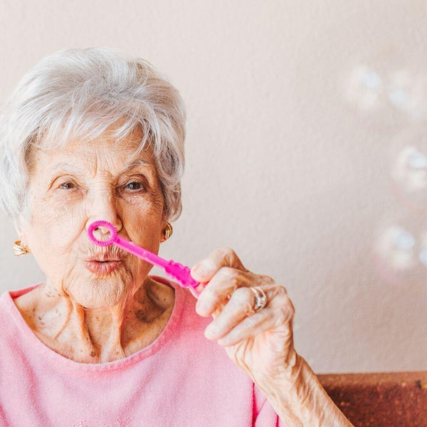 15 Gift Ideas for Elderly Women